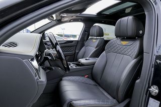 Bentley Bentayga    4.0 V8