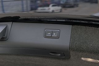 Bentley Bentayga    4.0 V8