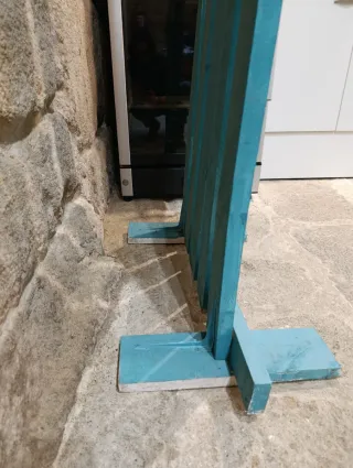 Perchero / Soporte para anuncios