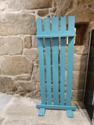 Perchero / Soporte para anuncios