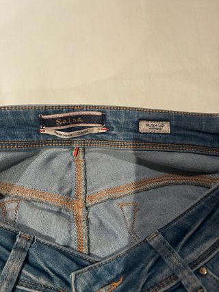 Lote 2 Vaqueros Salsa Talla 40