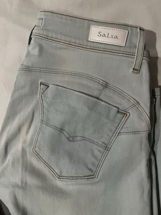 Lote 2 Vaqueros Salsa Talla 40