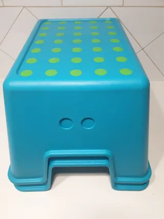 2 Taburetes Ikea Azul con Puntos Verdes