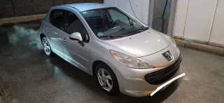 Peugeot 207 2006