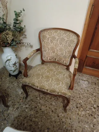 Conjunto Tresillo Antiguo + Mesa Centro