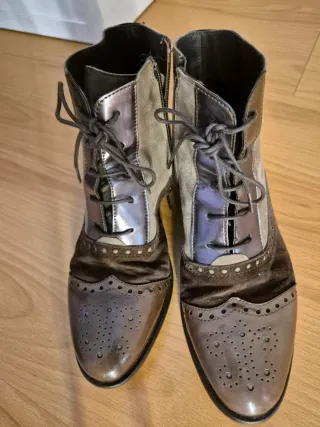 Botines mujer piel marrones y beiges