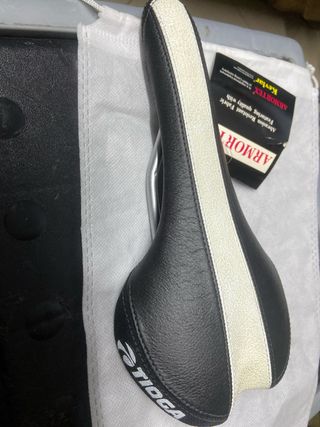 Sillín Tioga 165g ARMORTEX MC LITE S M