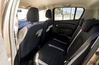 Dacia Sandero   Stepway Essential Blue dCi 70kW 95CV