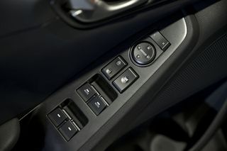 Hyundai IONIQ   1.6 GDI PHEV Klass DCT