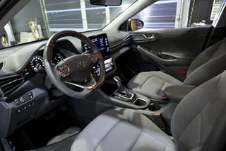 Hyundai IONIQ   1.6 GDI PHEV Klass DCT