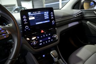 Hyundai IONIQ   1.6 GDI PHEV Klass DCT