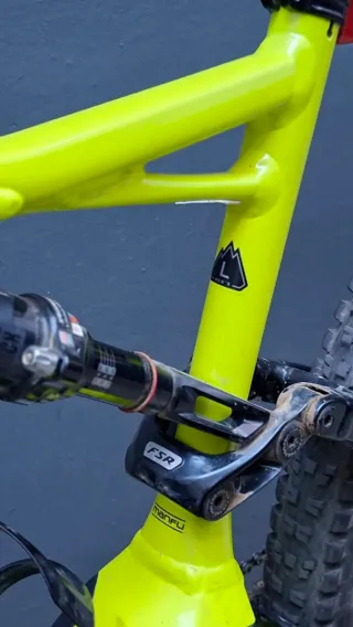 Bicicleta Eléctrica Specialized Levo 2018