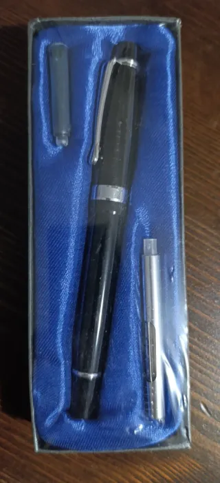 Set di 11 penne stilografiche