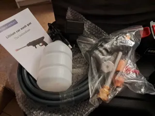 Hidrolimpiadora con 2 baterías