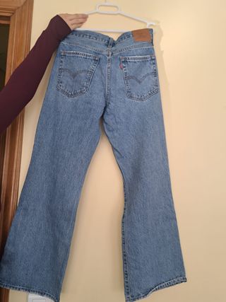 Levi's Baggy Boot Talla 26 (1 uso)