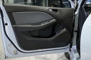 Renault Clio   Business Blue dCi 63 kW 85CV