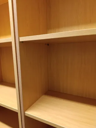 Estanterías de madera