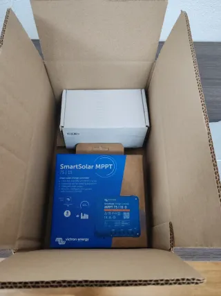 Pack Victron MPPT 75/15 + SmartShunt 300A