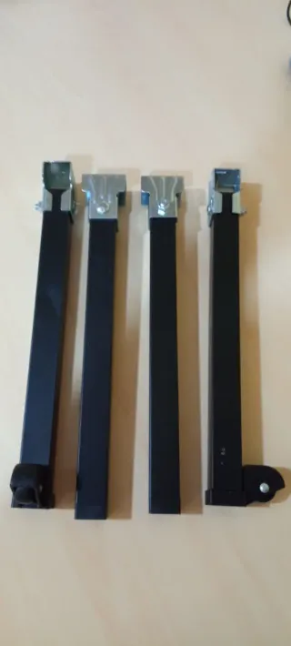 Patas de somier metálicas y plásticas