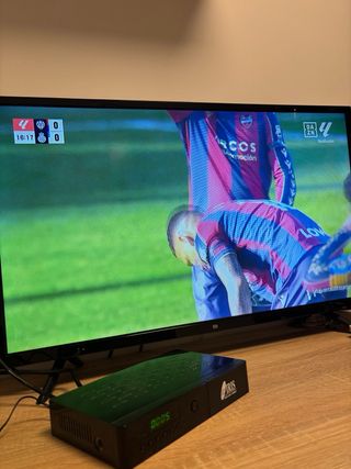 Decodificador IRIS 2400 UHD 4K S2+T2