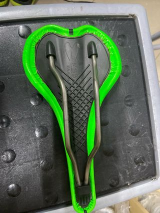 Sillín Essax Adrenaline R Verde