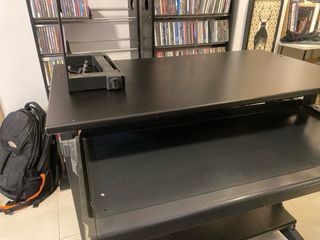 Mesa Ordenador Negra con Baldas