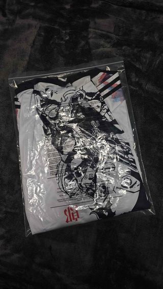 Camiseta Adidas Tanjiro Kimetsu no Yaiba Japón XXL