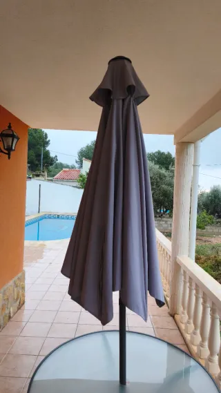 Sombrilla hexagonal para jardín