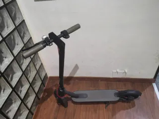 Patinete Eléctrico Negro