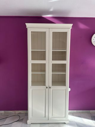 Vitrina acristalada madera y cristal Ikea