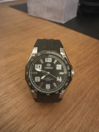 Reloj Marea Hombre Negro y Plateado