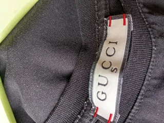 Camiseta Gucci Negra