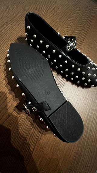 Bailarinas negras tachuelas talla 38