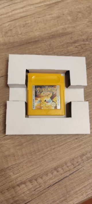 Pokemon Amarillo Edición Especial Pikachu