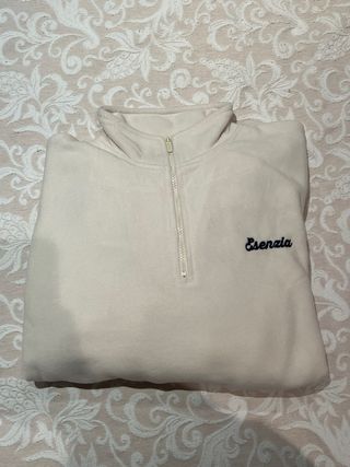 Forro polar Esenzia blanco roto talla M. (Sevilla)