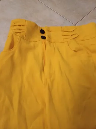 Pantaloni lunghi gialli Veste da s