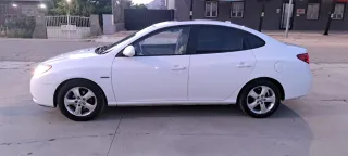 Hyundai Elantra 2007 motor 2.0 Automático