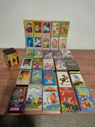 Lote VHS Clásicos Disney y Cuentos Infantiles