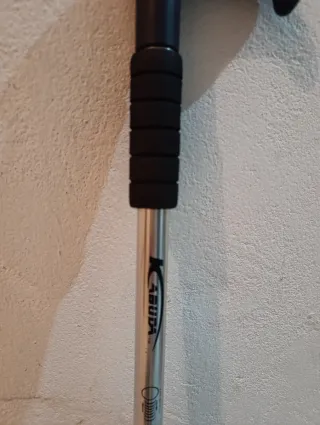 Baston Kabuda regulable aluminio y goma