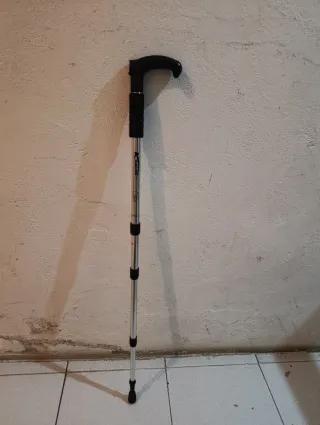 Baston Kabuda regulable aluminio y goma