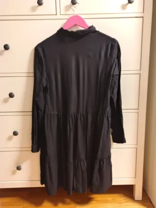 Vestido negro Stradivarius Talla L