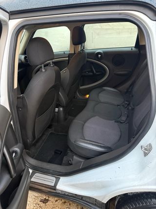 MINI Countryman 2011