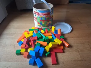 Cubo. Bloques de construcción Playtive Junior 80 p