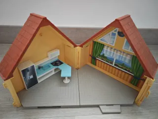 Casa para Playmobil o muñecas de una planta