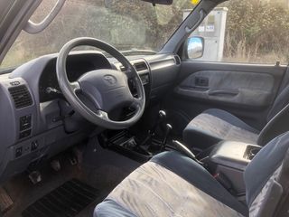 Toyota Land Cruiser 90 2000