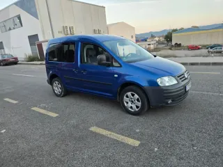 Volkswagen Caddy 2006