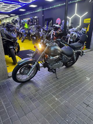 Suzuki Intruder 250cc Custom