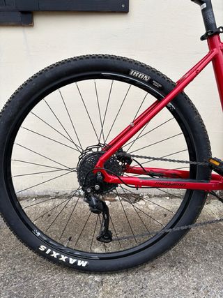 Megamo Ridon 630w Eléctrica Roja