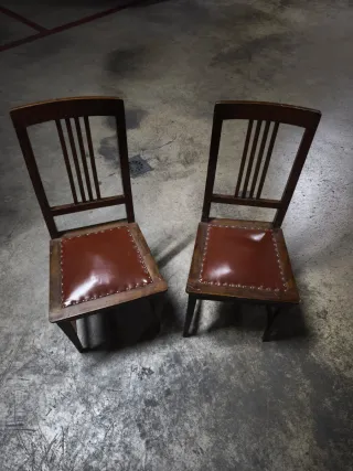 2 Sillas Antiguas Asiento Cuero