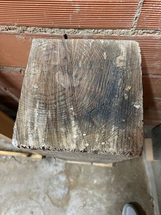 Vigas de madera. A recoger en domicilio.